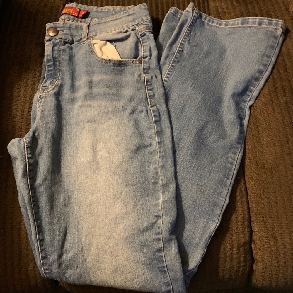 Women’s jeans